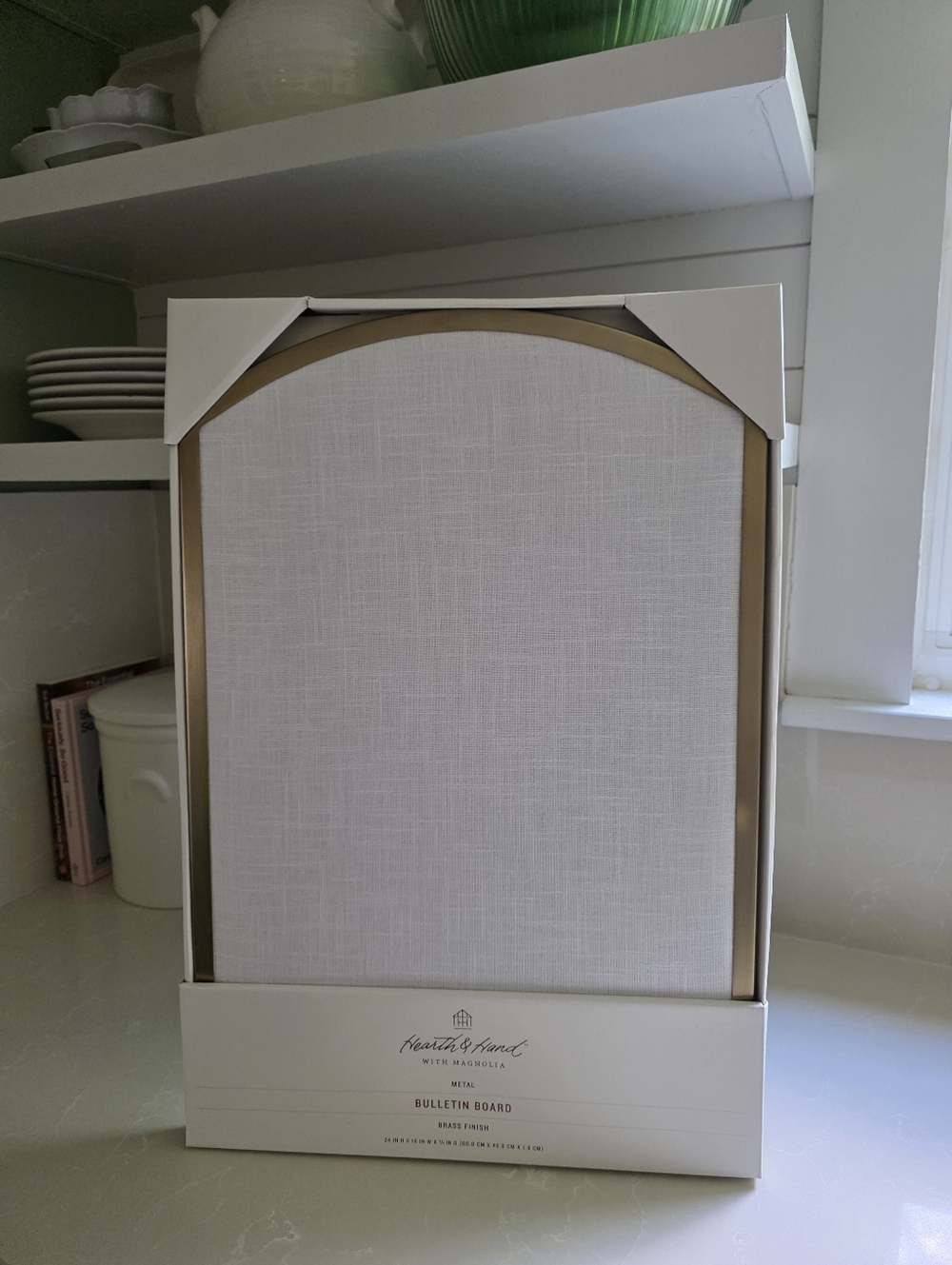 GREAT GIFT!! NEW IN BOX Hearth & Hand Brass Finish Bulletin Board - Cream Linen - Picture 2 of 12